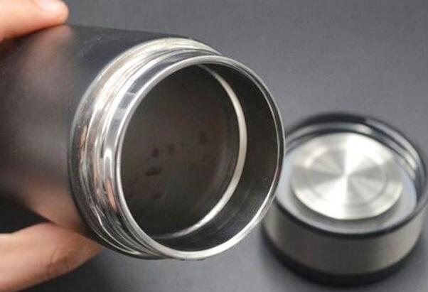 新買的保溫杯如何去除異味?超實用清洗方法大公開（kāi）!