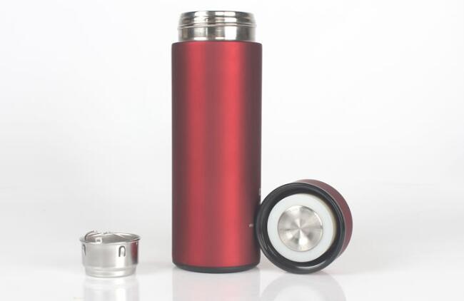 「保溫杯選購」如何選購不（bú）鏽鋼保溫杯 保（bǎo）溫杯挑選方法