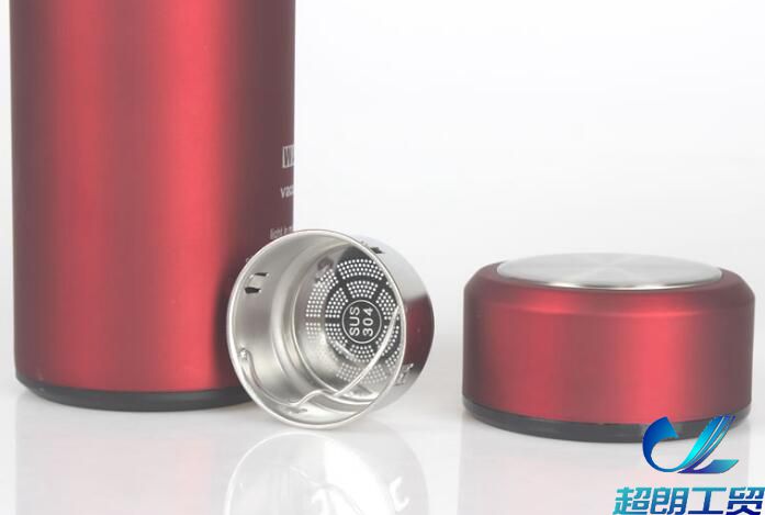 「保溫杯選購」購買正品真空保溫杯（bēi）寒冬才能保溫（wēn）