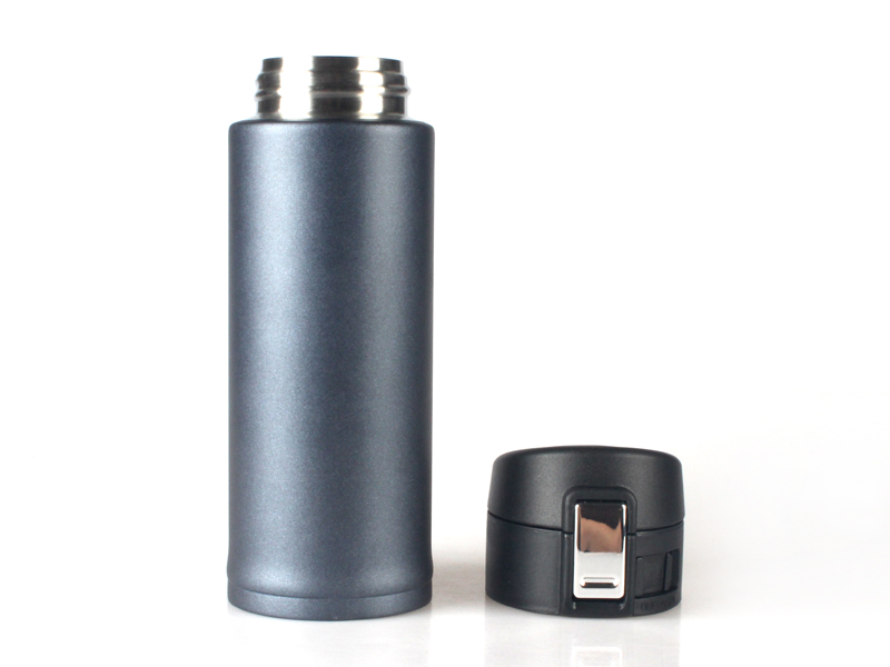 不鏽（xiù）鋼真空彈跳保溫杯