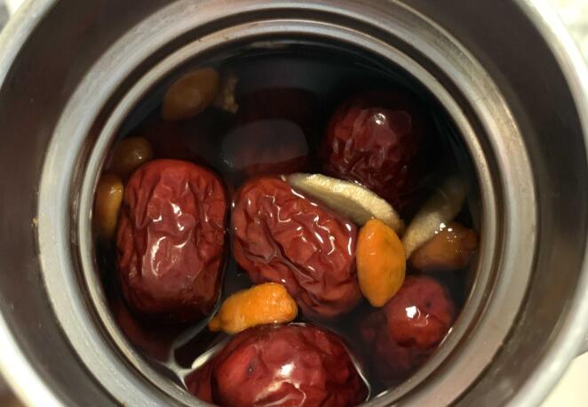 用不鏽鋼保溫杯泡（pào）枸（gǒu）杞可以嗎?保溫杯泡（pào）枸杞的食用方法