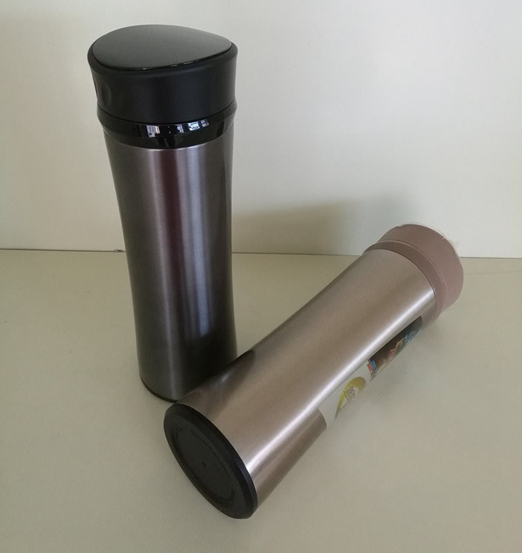 如何選購不鏽鋼保溫杯及保溫杯一杯多用