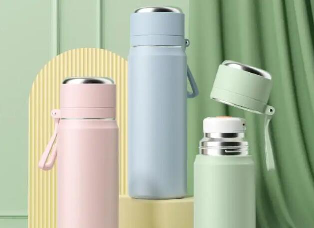 純鈦保溫杯與不鏽鋼保溫杯的區別(bié) 純鈦保(bǎo)溫杯與不鏽鋼(gāng)保溫杯的(de)區別