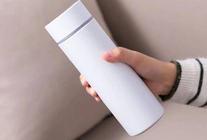 永康(kāng)保溫杯廠家解密如何(hé)快速清洗(xǐ)保溫杯! 永康保溫杯廠家解密如何快速清洗保溫杯!