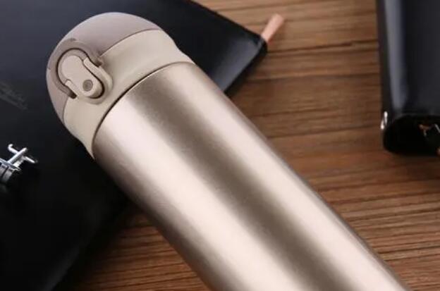 「保溫杯內膽」不鏽鋼保溫杯內膽噴砂工藝優(yōu)缺點 「保溫杯內(nèi)膽」不(bú)鏽鋼保溫杯內膽噴(pēn)砂工藝優缺點