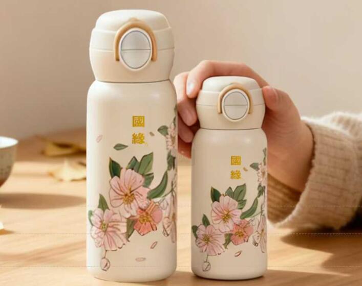 不鏽鋼保溫杯與玻璃保溫杯如何選擇? 不鏽鋼保溫杯(bēi)與(yǔ)玻璃保(bǎo)溫杯如何選(xuǎn)擇?