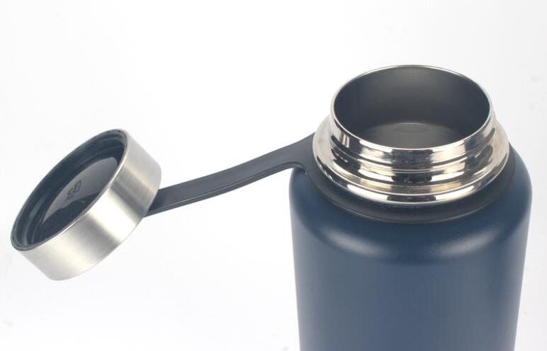 新(xīn)買的保溫杯壺如何去掉氣味 新買的(de)保溫杯壺如(rú)何去掉氣(qì)味