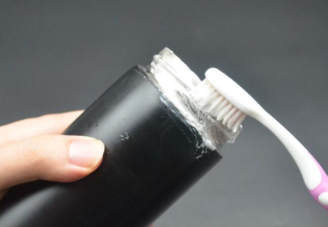 保溫杯（bēi）清洗-保溫杯內（nèi）膽茶垢如何清洗幹淨