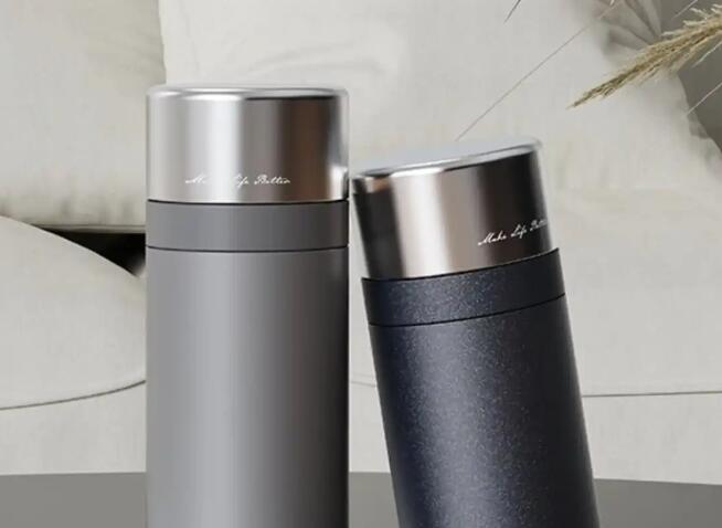 用保溫杯攜帶（dài）中藥是不可（kě）取