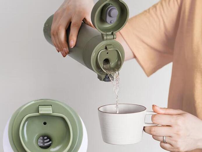 使用真空保溫（wēn）杯喝水注意安全——防（fáng）燙傷