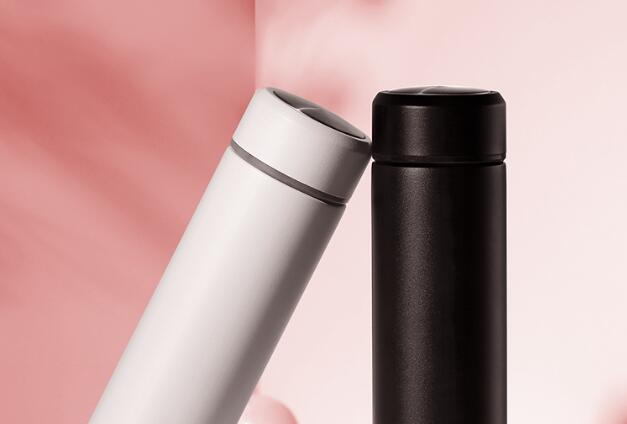 保（bǎo）溫杯有鏽點還能用嗎?保溫杯為什麽會生鏽（xiù）?