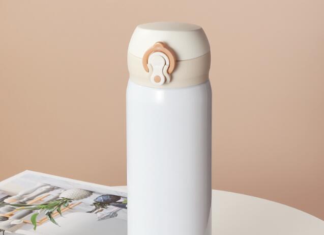 不鏽鋼保溫杯（bēi）彈跳蓋使用更安心