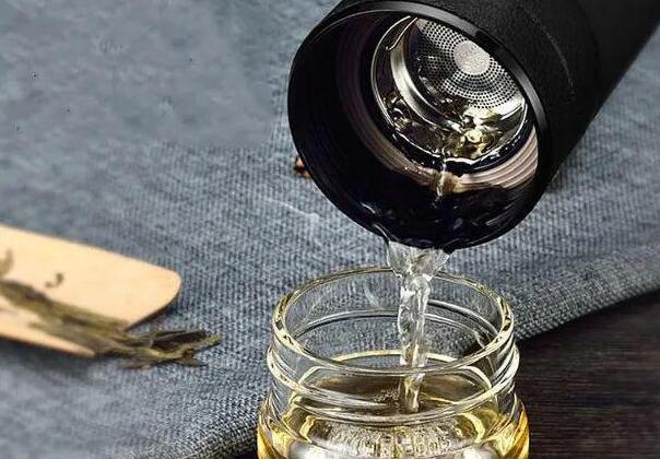 保溫杯泡（pào）茶-不鏽鋼保溫杯泡茶（chá）可不可以喝