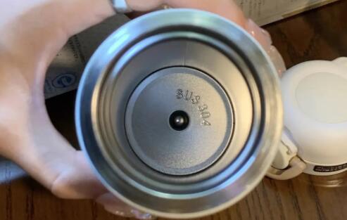 304不鏽鋼保溫杯與201不鏽鋼（gāng）的區別