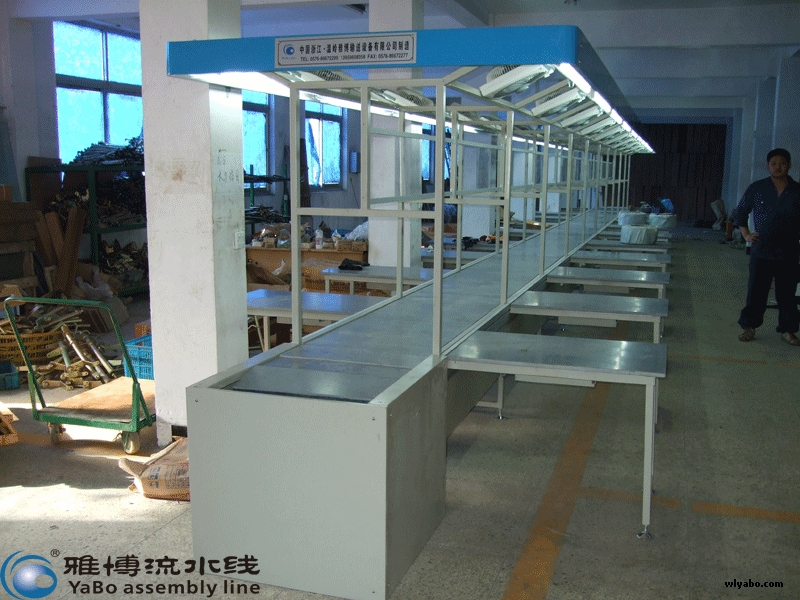汽車零（líng）部件裝配生產流（liú）水線