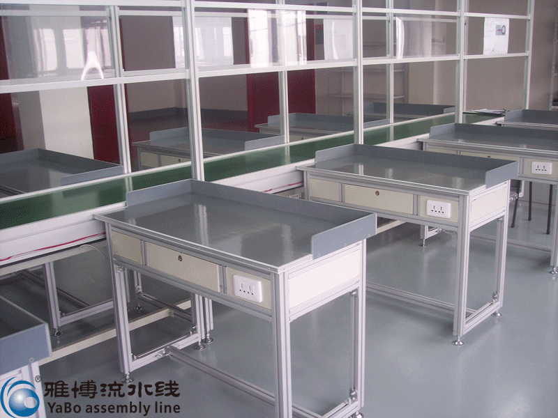 上网本（běn）装配工作台