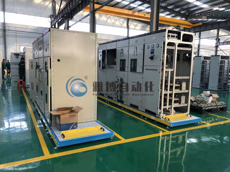電(diàn)流(liú)電壓表生產線